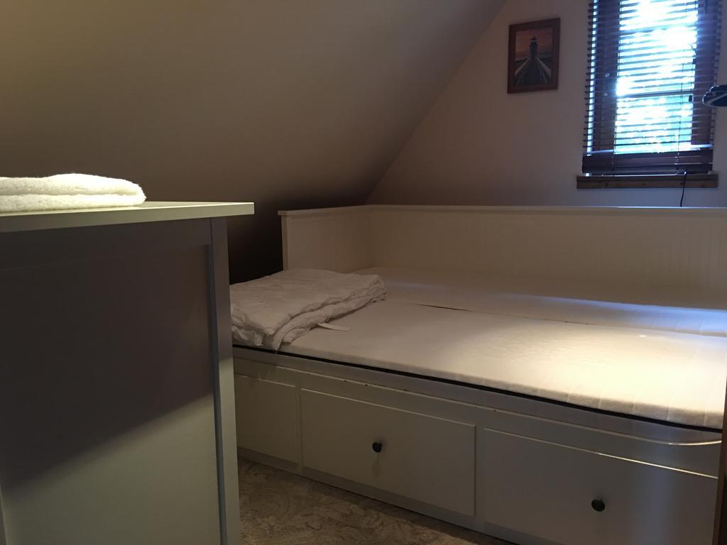 Dom Majowka I Apartamenty Bartoszowka I Michalowka Karwienskie Bloto Drugie Exteriér fotografie